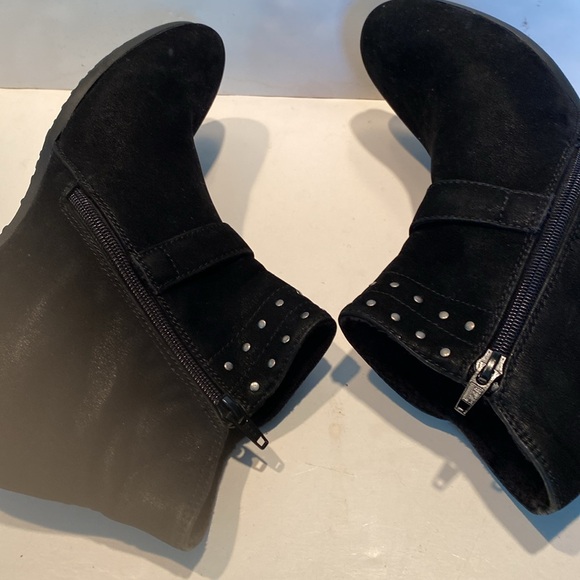 Rebound Faux Suede Booties - Picture 6 of 10